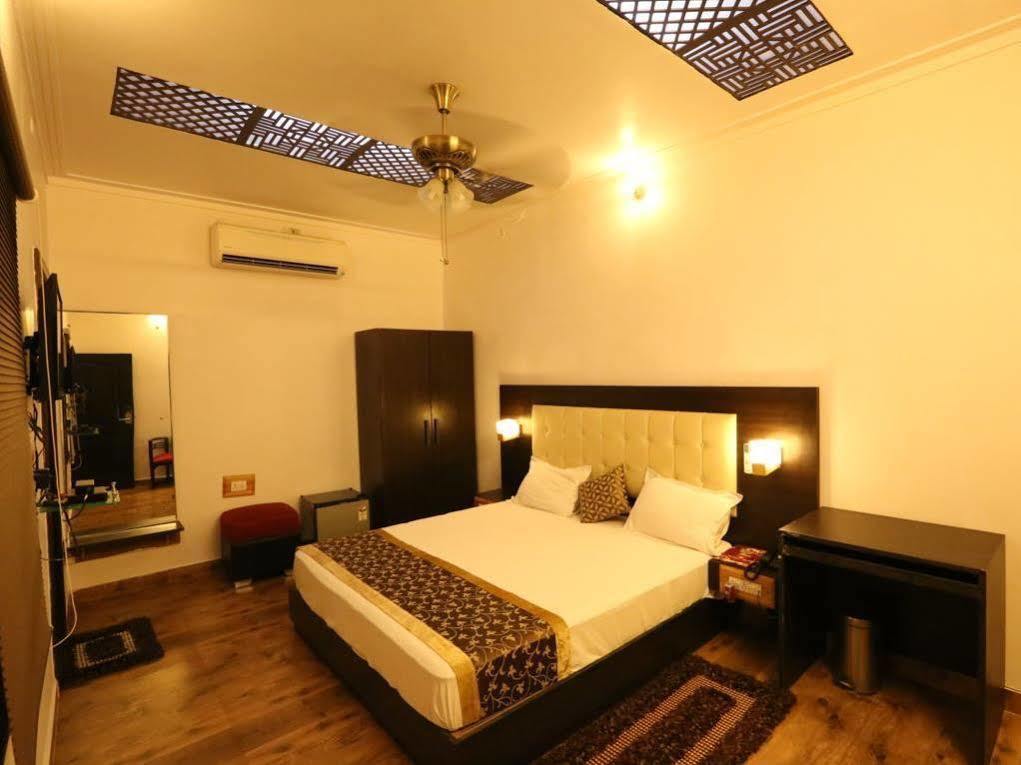 Heritage Hotel Lucknow Eksteriør bilde